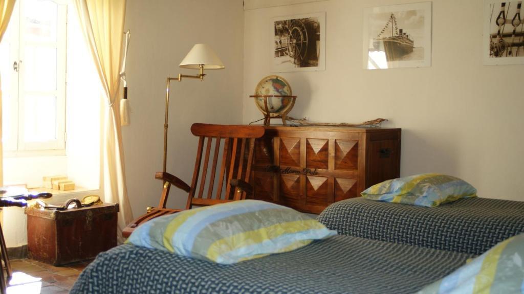 Demeure De Digoine "Chambre D'Hotes" Bourg-Saint-Andéol 객실 사진
